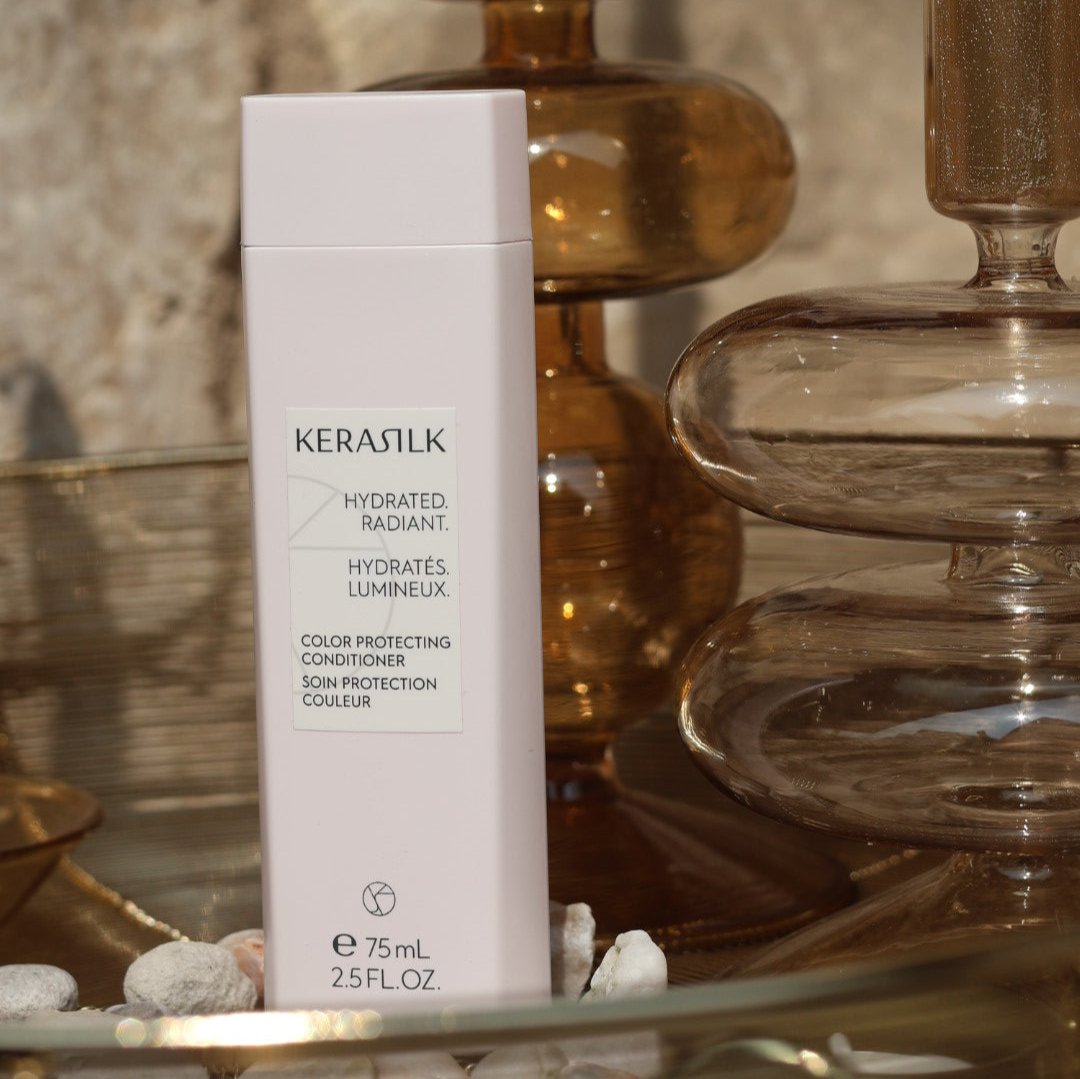 Flacon Kerasilk 75 ml 0f 200 ml , color protection conditioner, voorkomt voortijdig kleur verlies. 100% natuurlijke ingrediënten